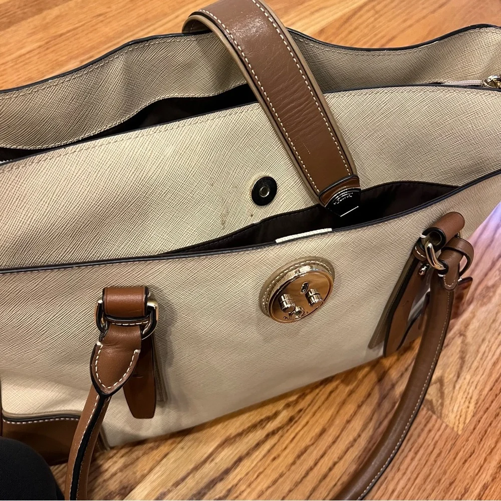 Tumi Voyageur Bailey Business Tote Shoulder Bag Leather Tan Brown Work Travel
